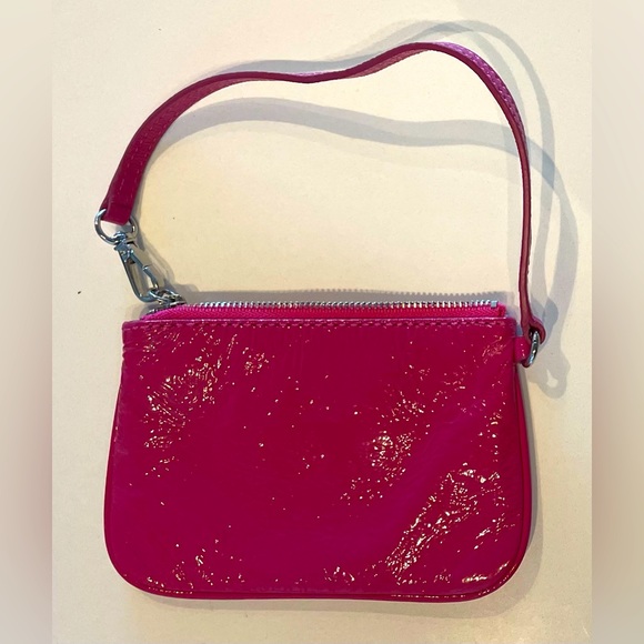 MICHAEL KORS Pink Glossy Small Zip Pouch - Picture 4 of 10